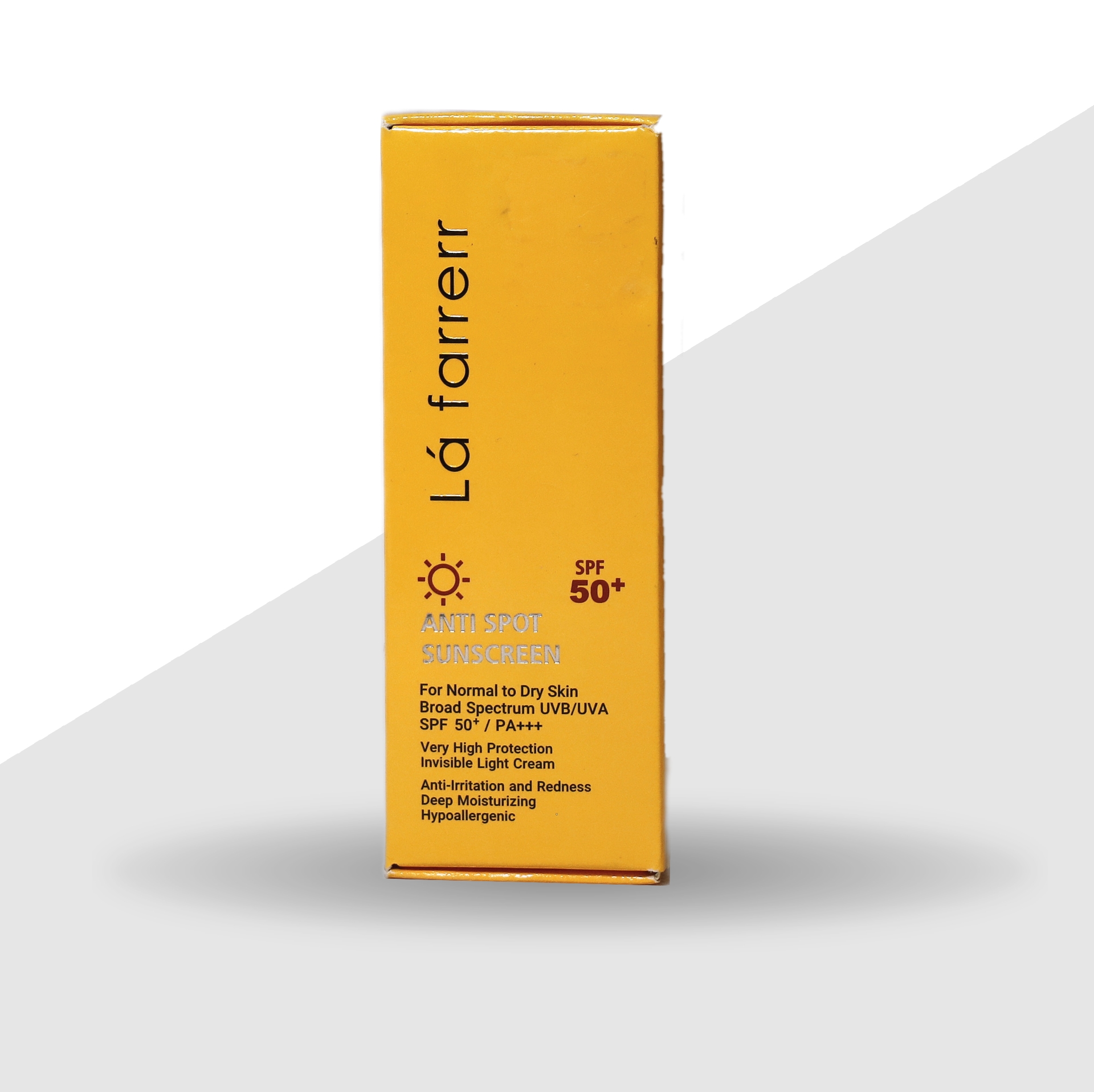 کرم ضدآفتاب و ضدلک SPF50 بی رنگ لافارر مخصوص پوست های خشک و معمولی-40 میلی لیتر